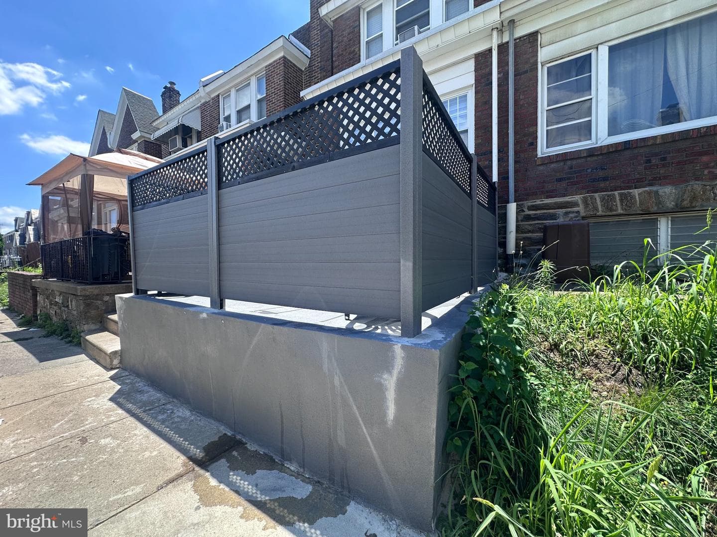 578 Rosalie Street #a photo 16