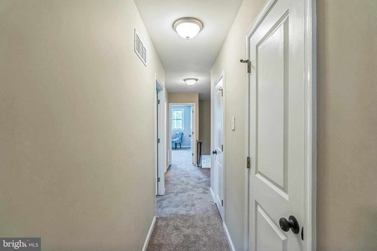 5734 Harbison Ave photo 24