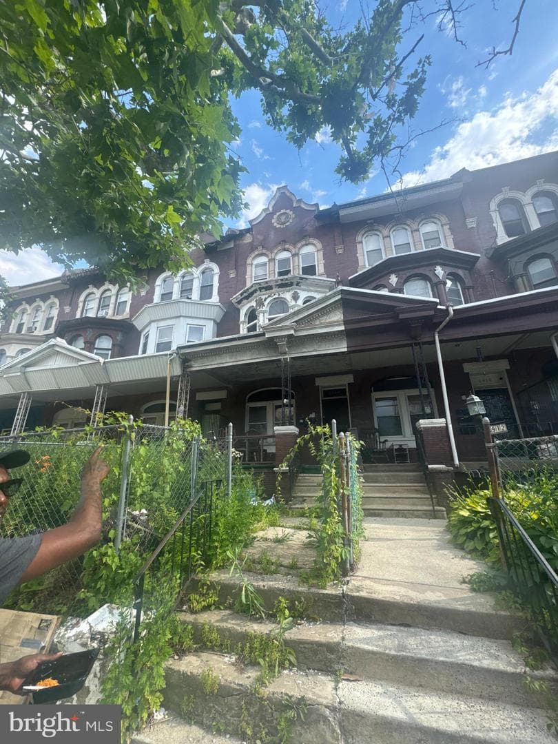 1910 W Venango St, Philadelphia