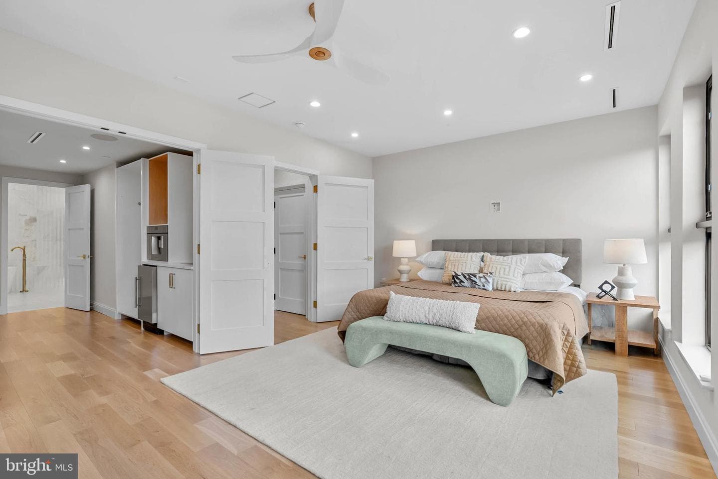 1100 Webster Street #5 photo 30