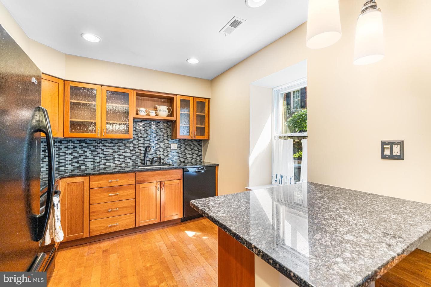 8708 Prospect Avenue #c9 photo 9