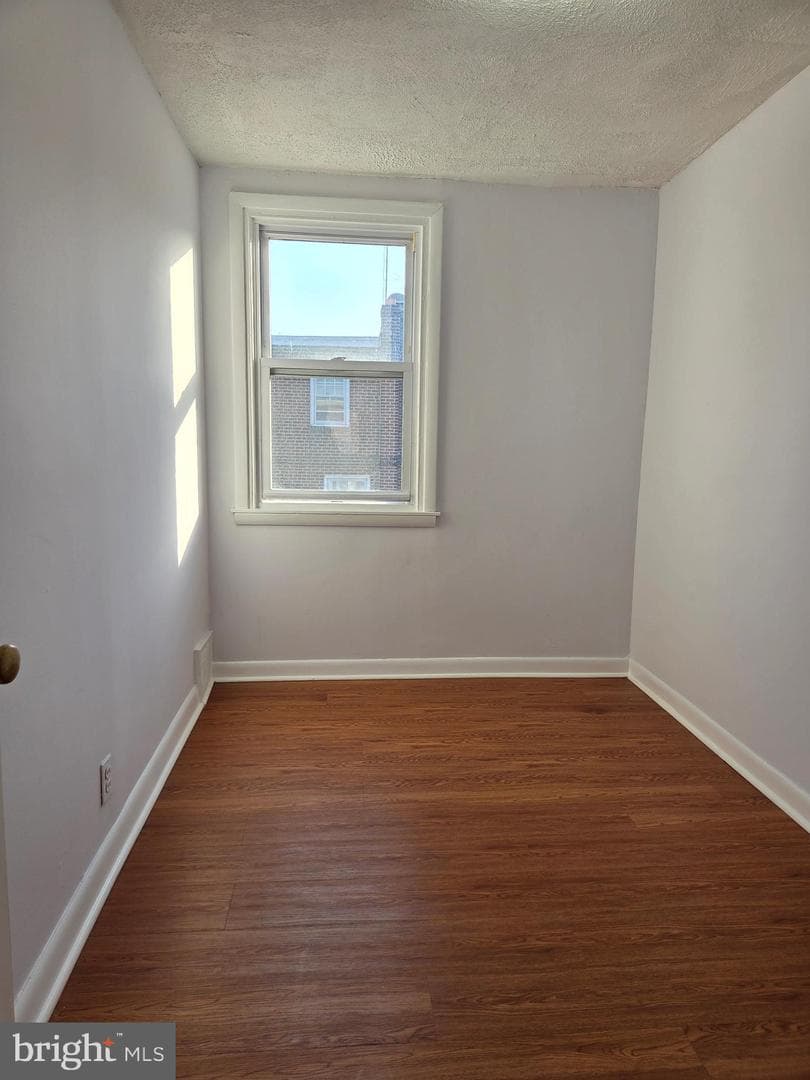 4544 Robbins Street photo 16