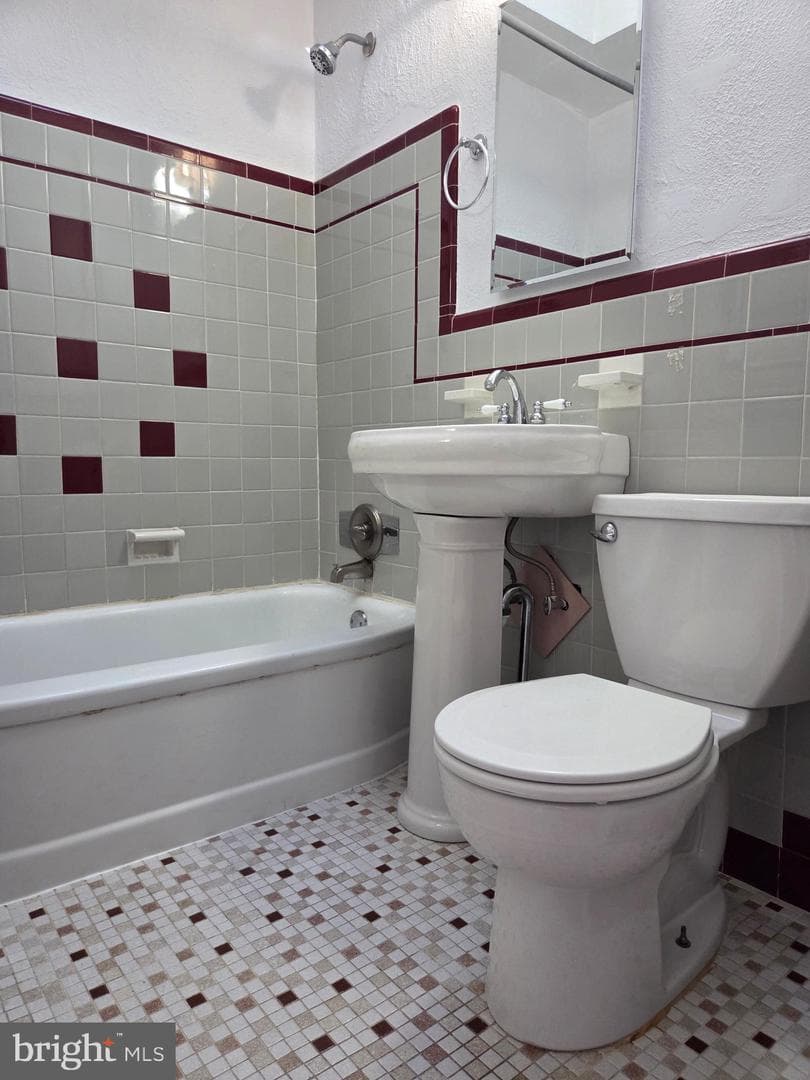 4544 Robbins Street photo 23
