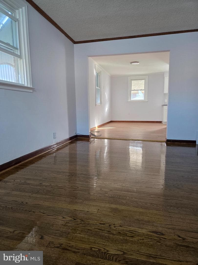 4544 Robbins Street photo 5