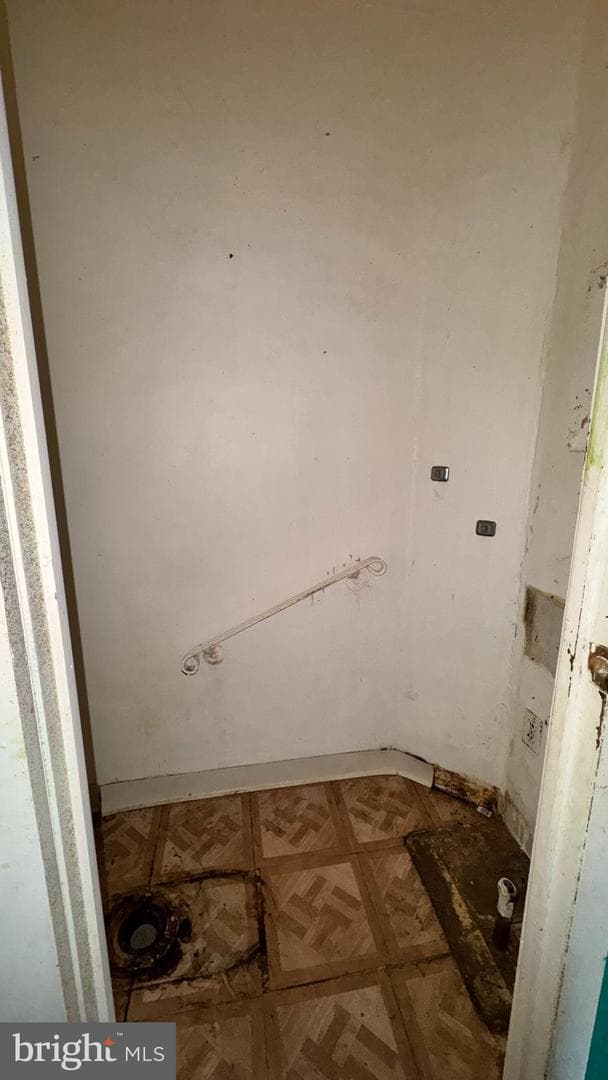 5750 Hegerman Street photo 9