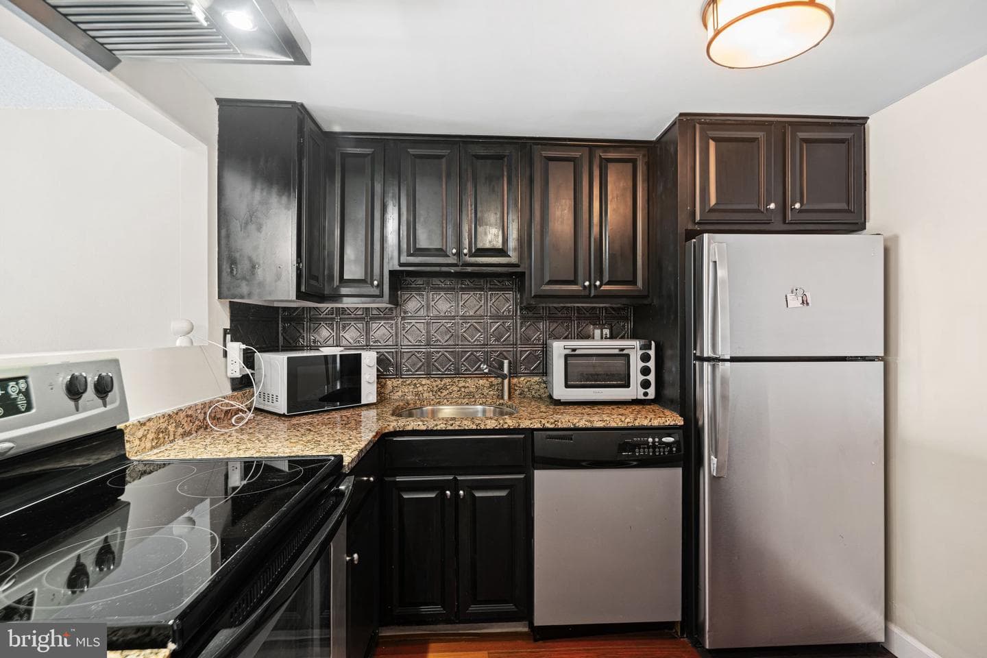 2001 Hamilton Street #922 photo 5