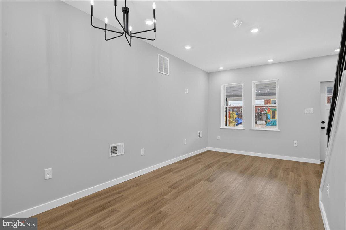 4929 Ogden Street photo 11