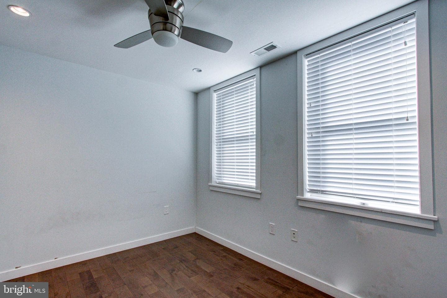 1136 S 26th Street photo 27