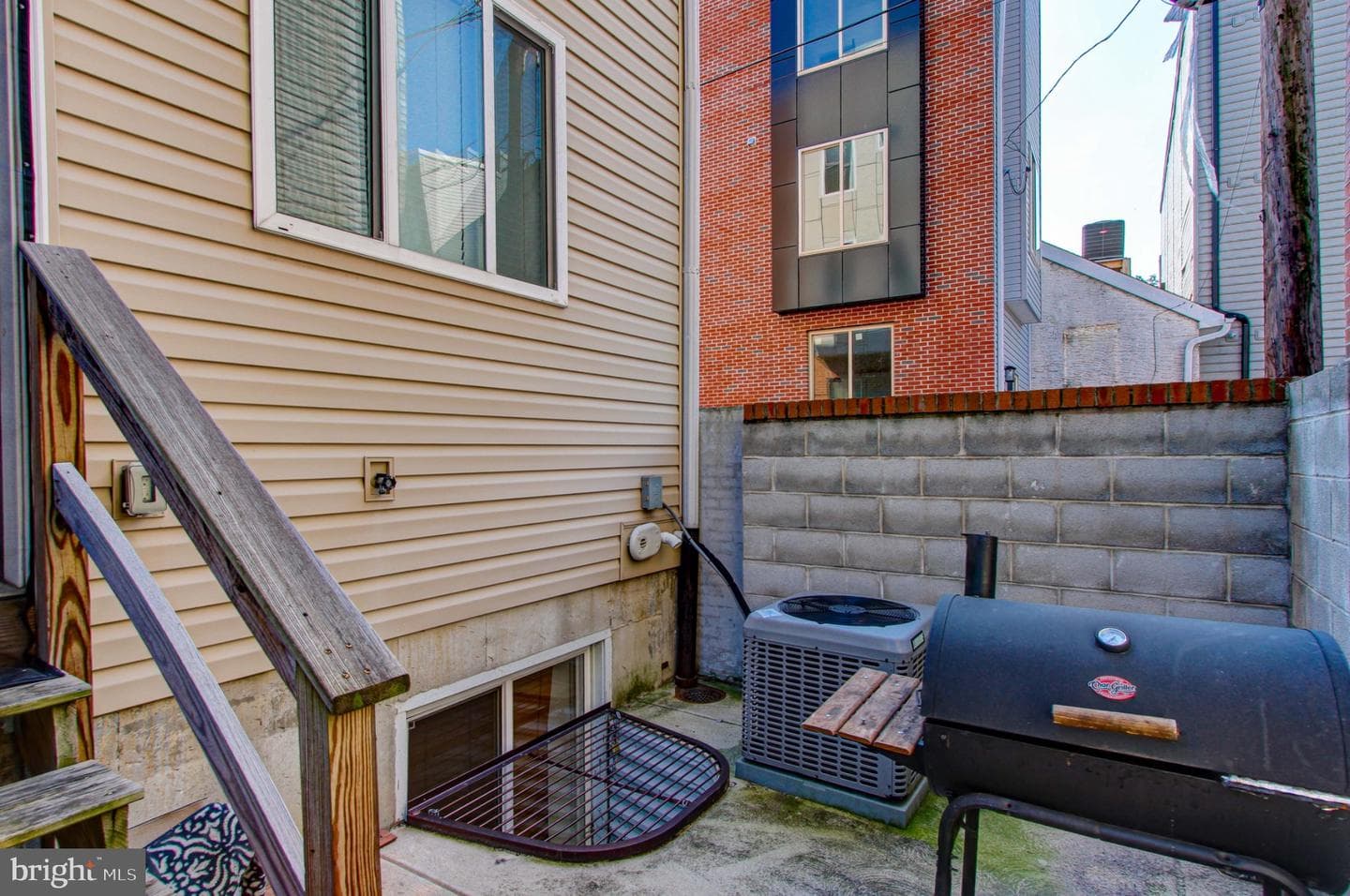 1136 S 26th Street photo 44