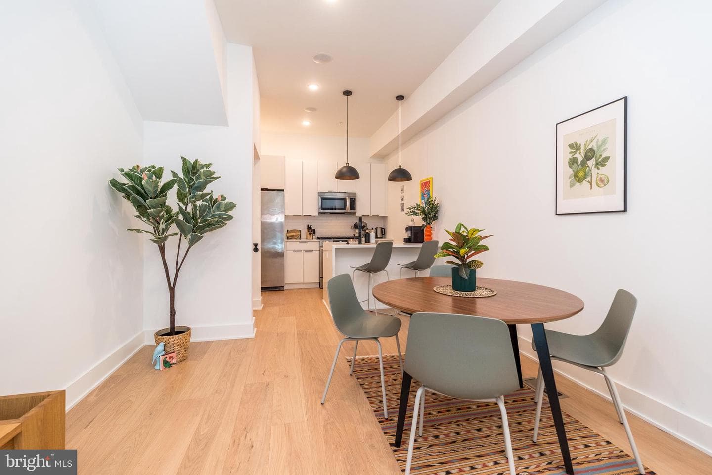 1613 Brown Street #a photo 3
