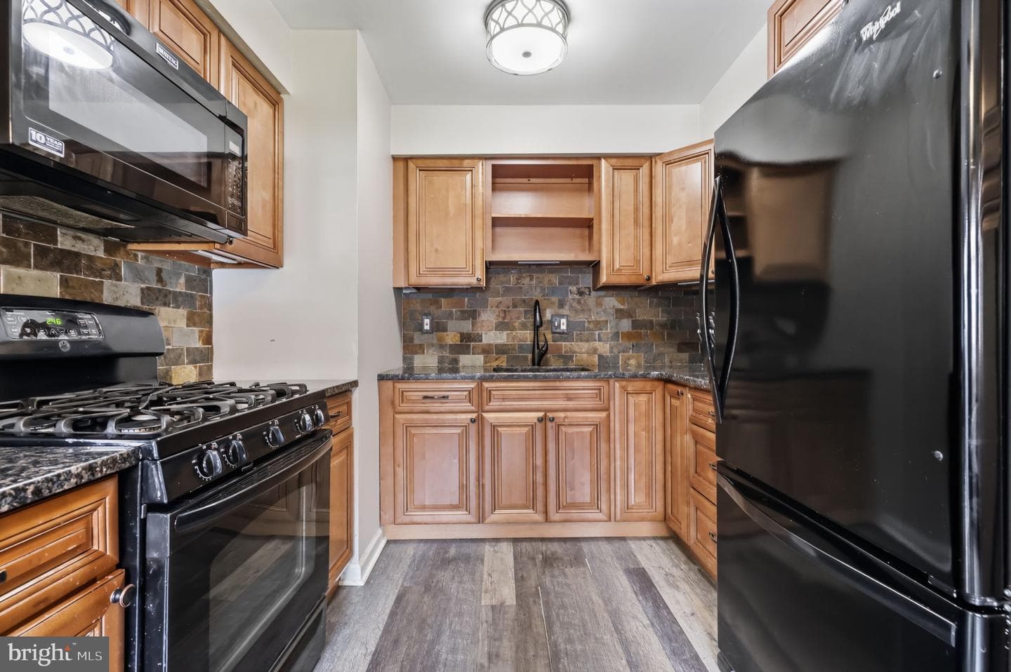 10227 N Canterbury Road photo 11