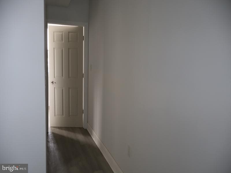 2113 N Woodstock Street photo 20