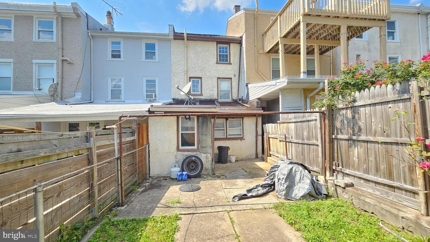 159 Markle Street photo 9