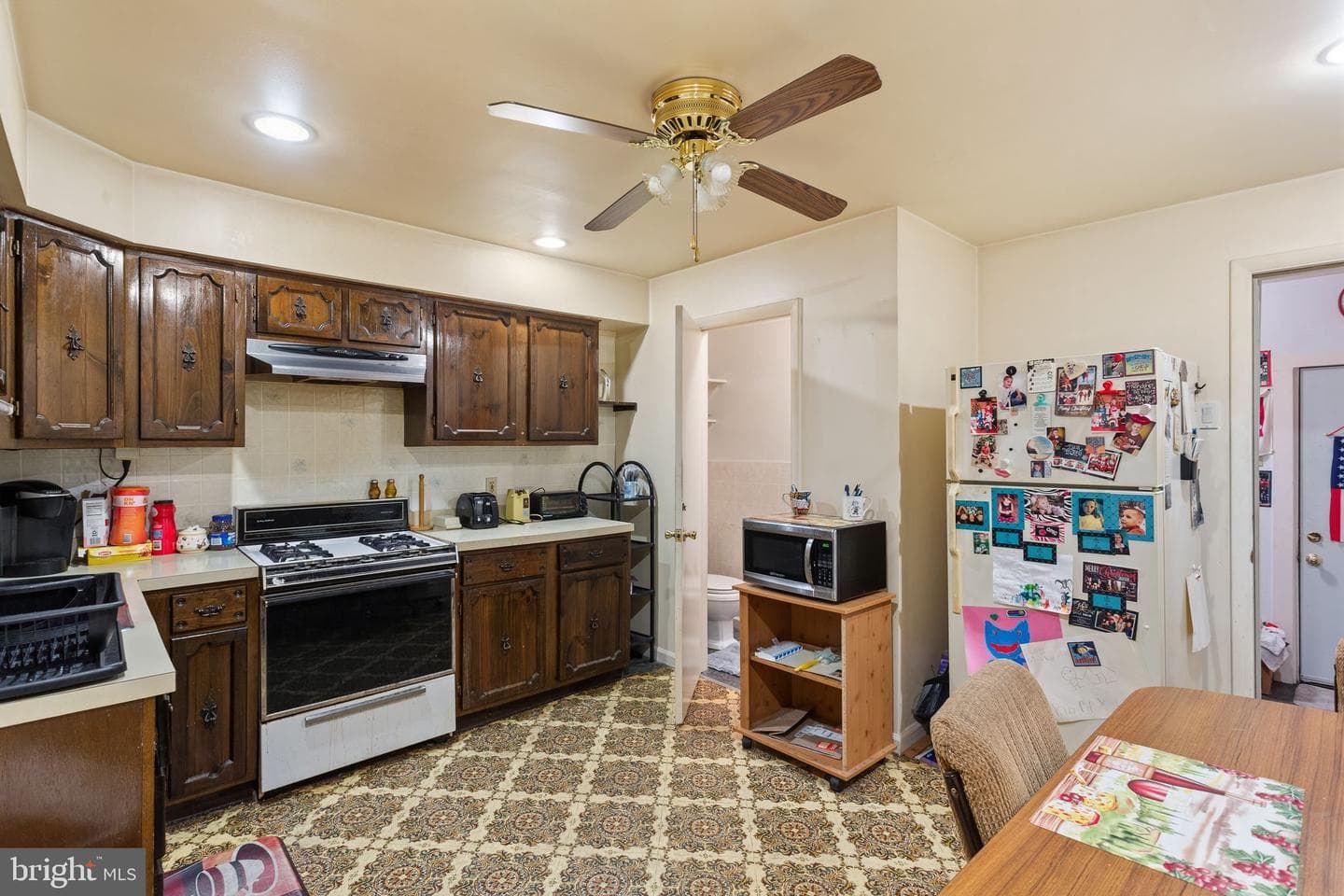 4345 Almond Street photo 7