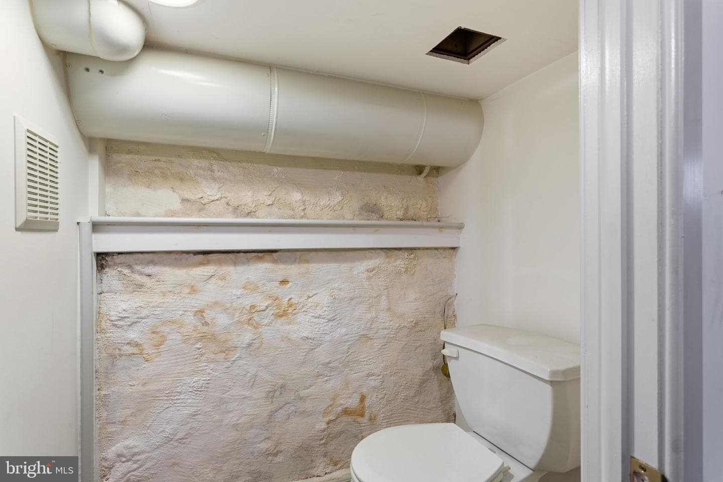 4345 Almond Street photo 9