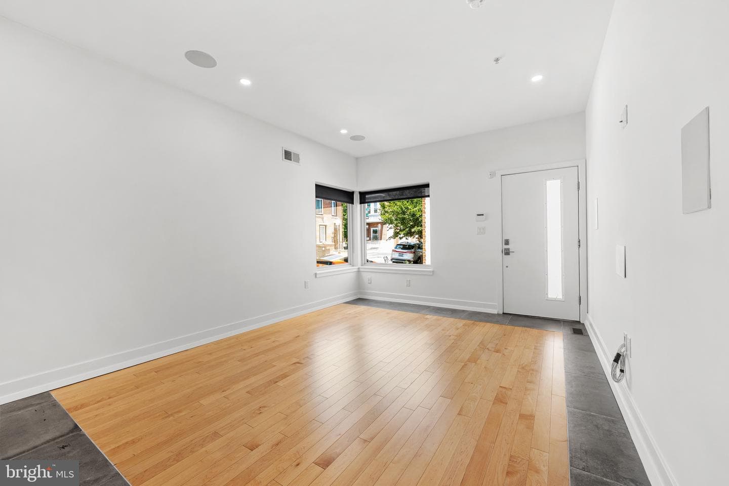 2300 E Dakota Street photo 5