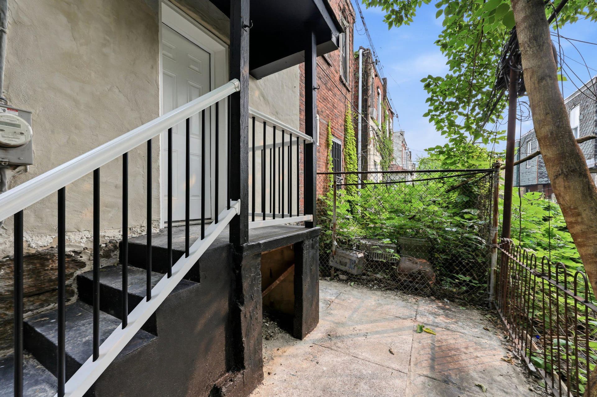 5722 Malcolm Street photo 8