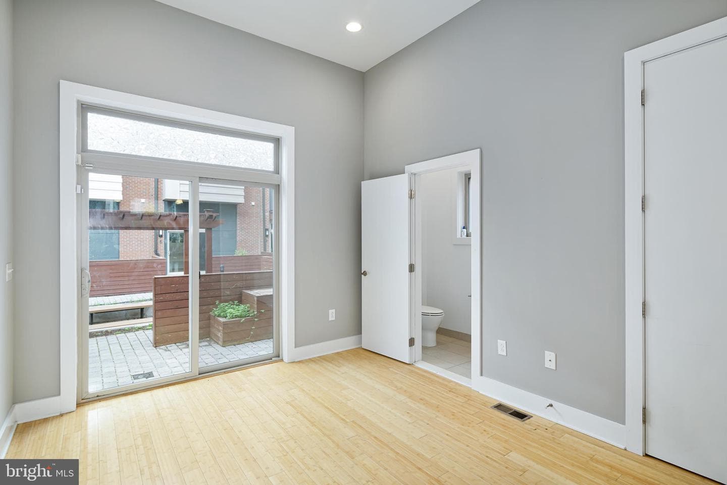 919 N 5th Street #7 photo 5