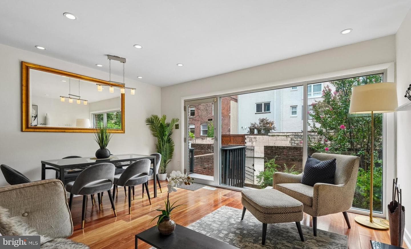 1732 Lombard Street photo 5