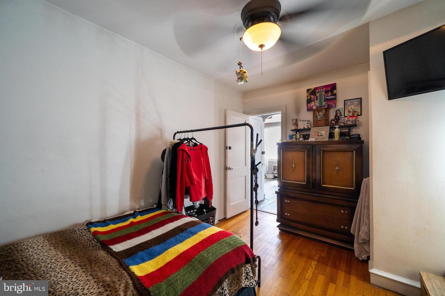 2224 Faunce Street photo 10