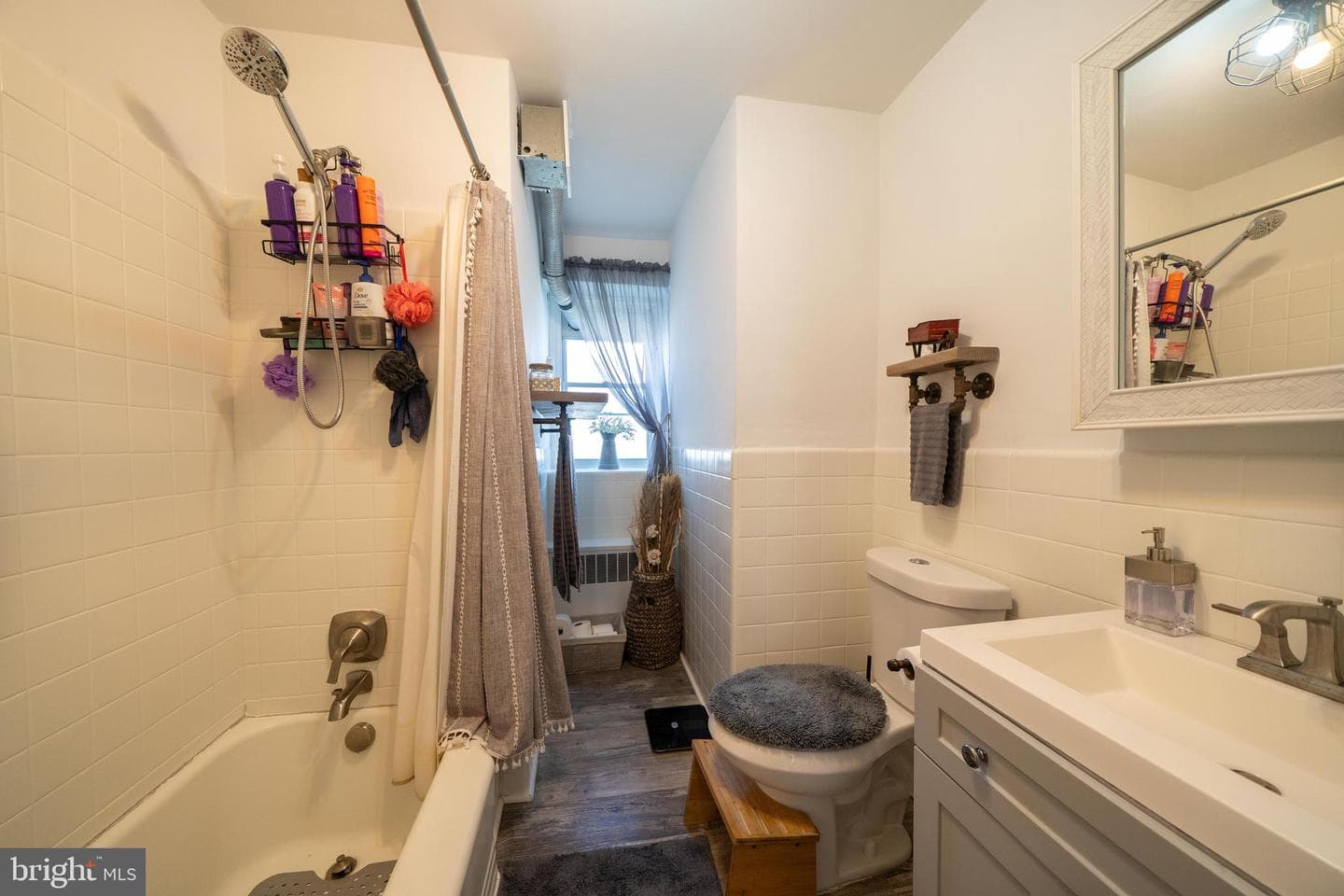 2224 Faunce Street photo 17