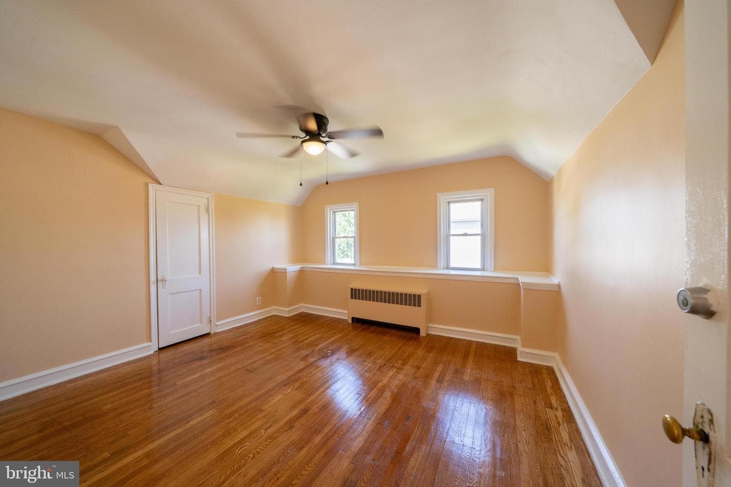 2224 Faunce Street photo 23