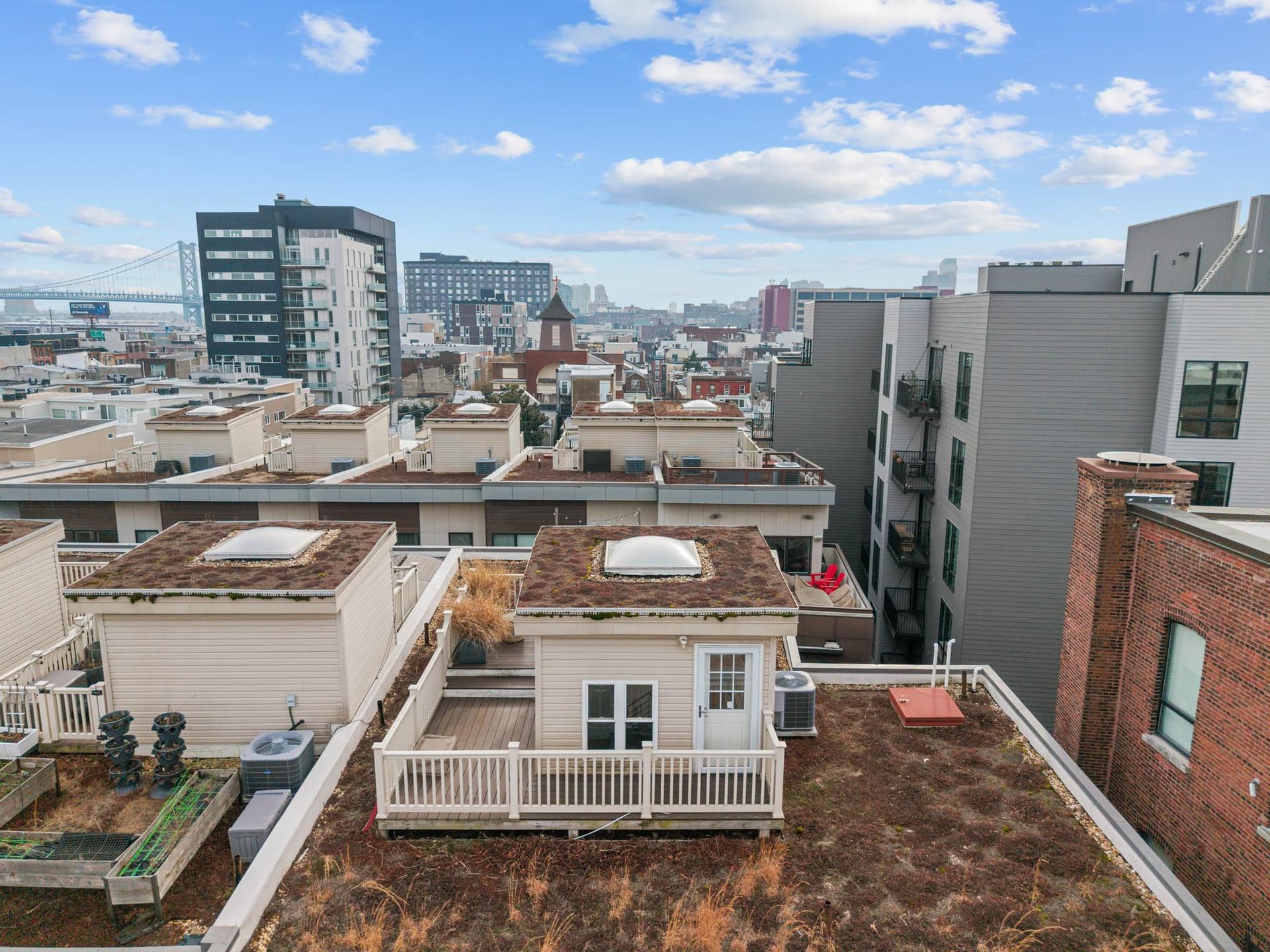822 N American Street #6 photo 6