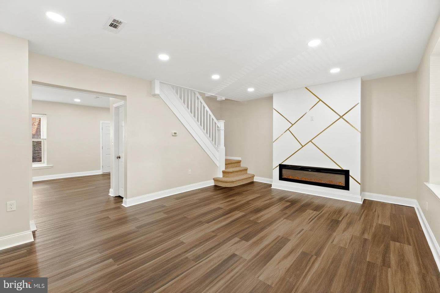 6826 15th Street photo 9