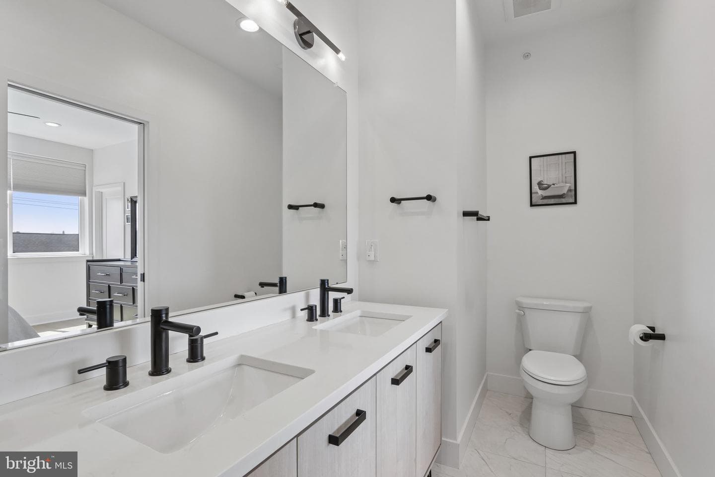 652 N 13th Street photo 23