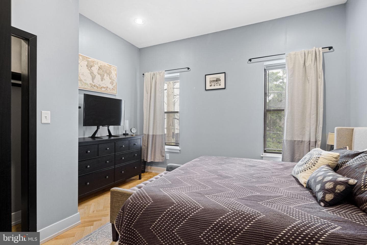 1023 S 25th Street photo 23
