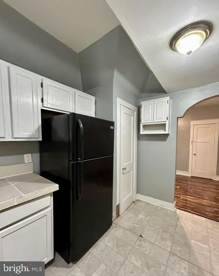 5834 Beaumont Avenue photo 5