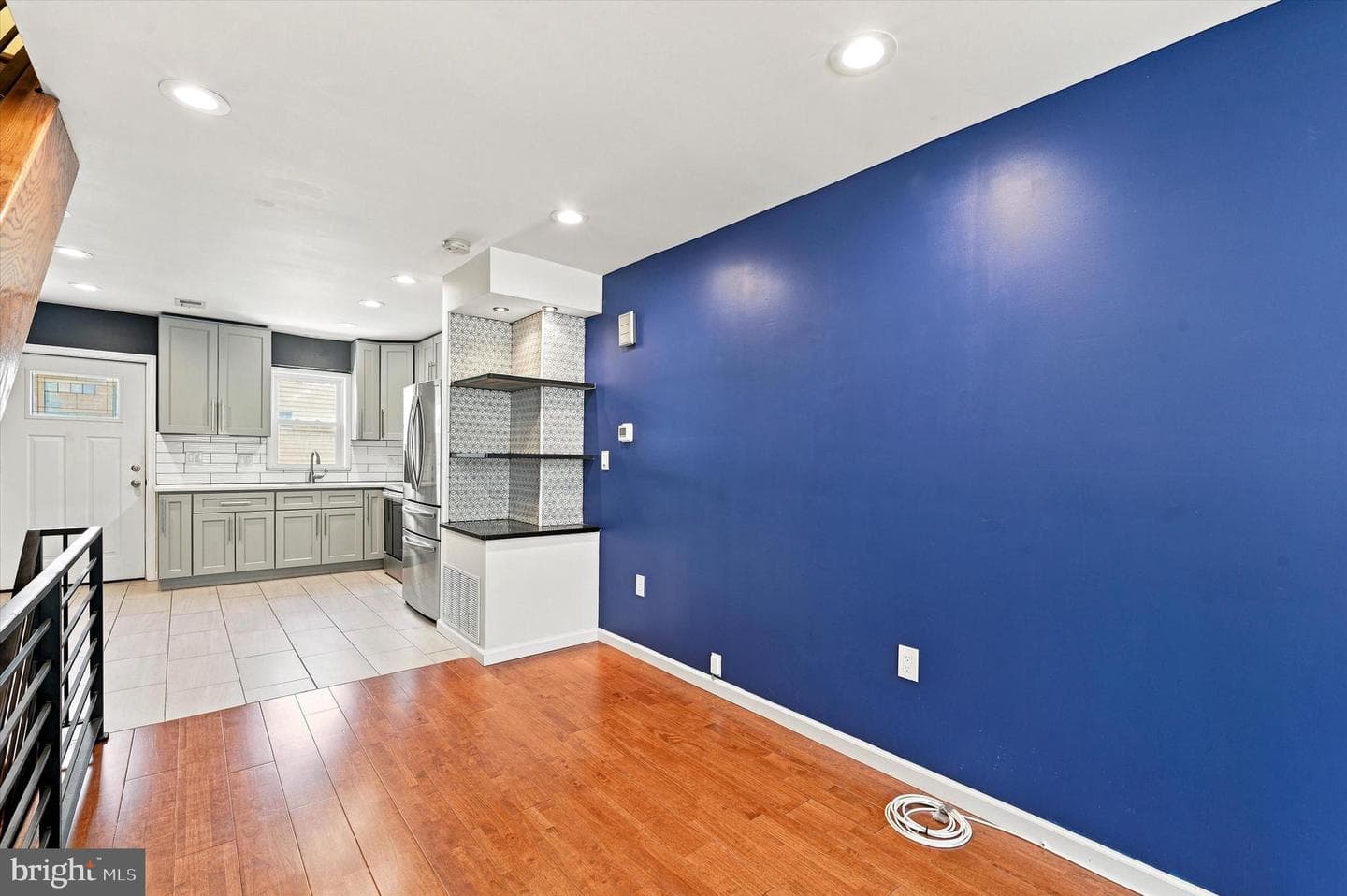 519 Dudley Street photo 7