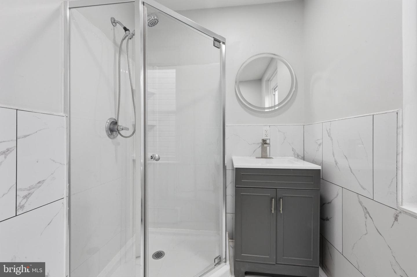 2420 Federal Street photo 10