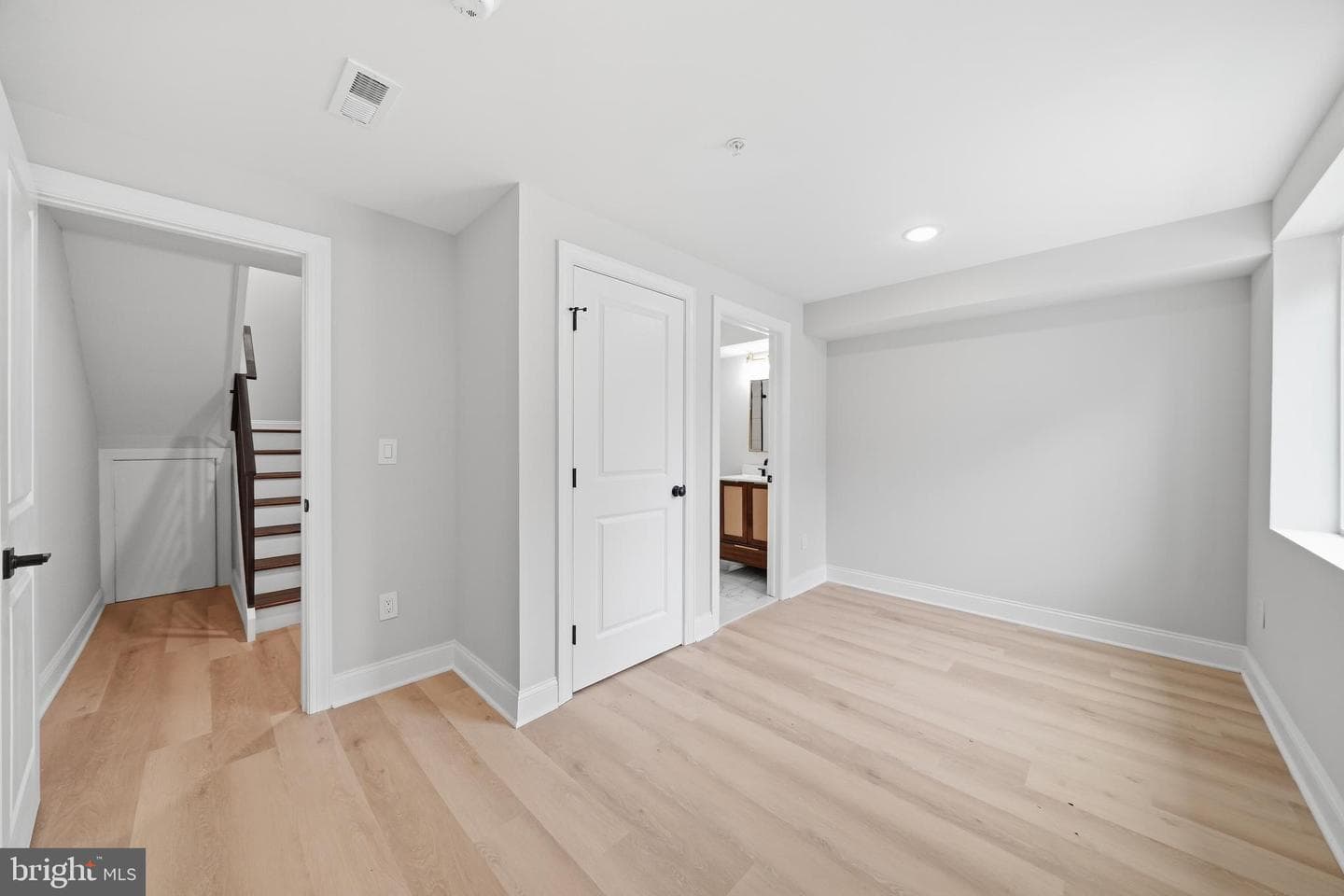1826 S 22nd Street #b photo 5