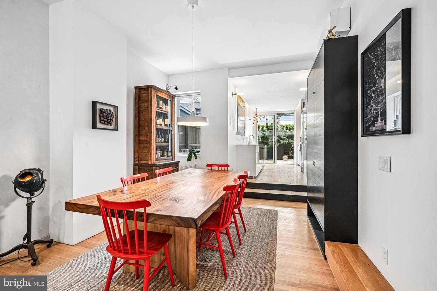 1719 Christian Street photo 5