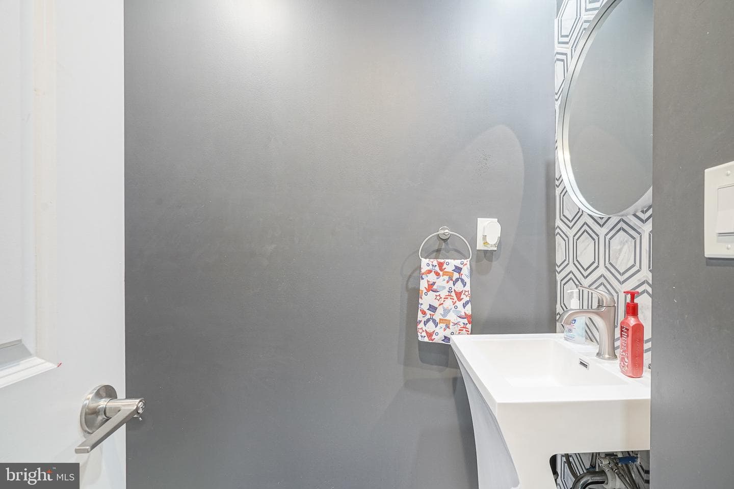 151 Moore Street photo 6