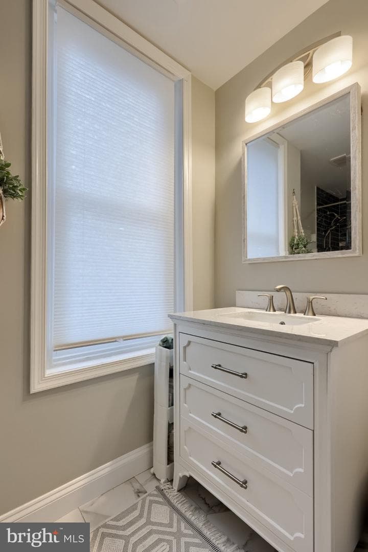 3832 Manayunk Avenue photo 33