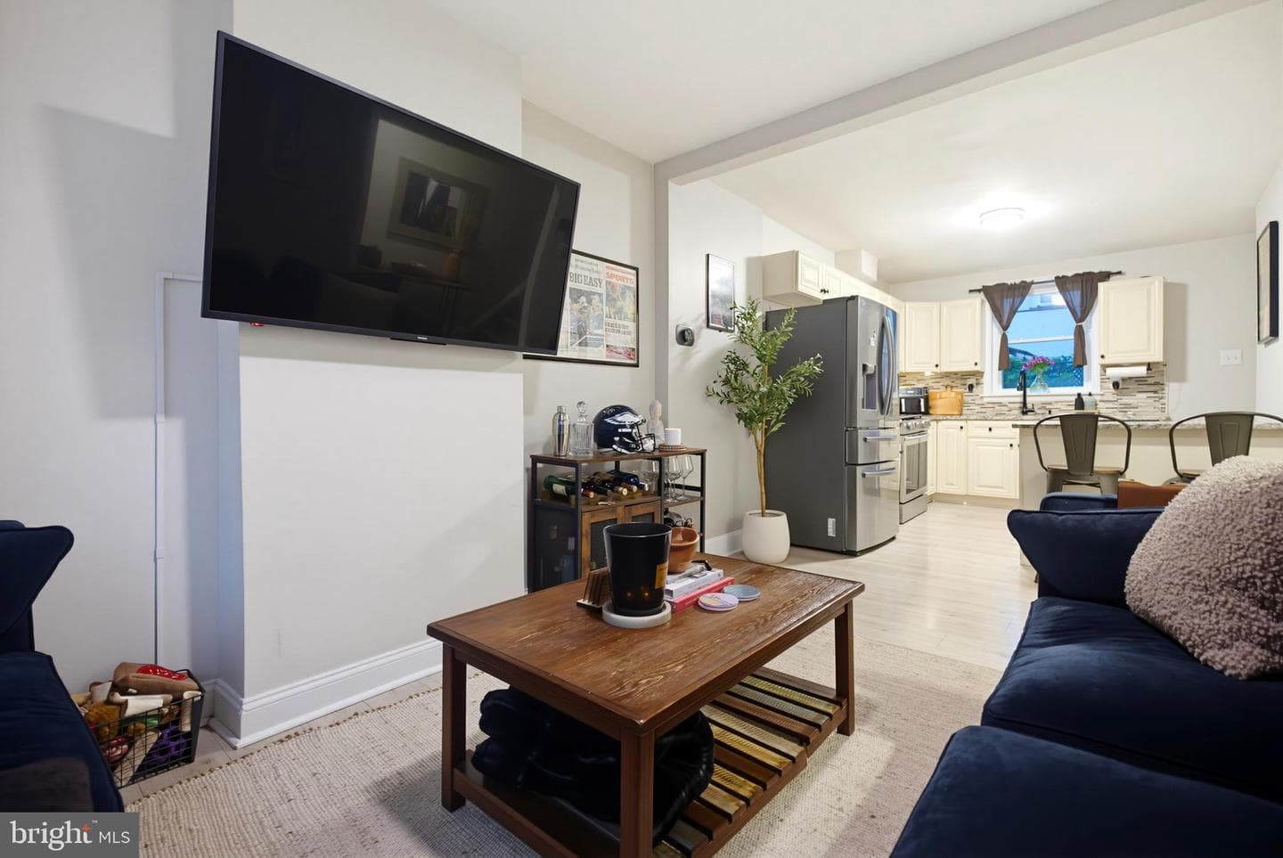 715 Emily Street photo 7