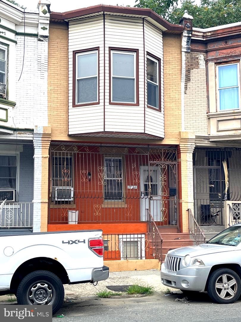 3726 N 9th Street, Philadelphia
