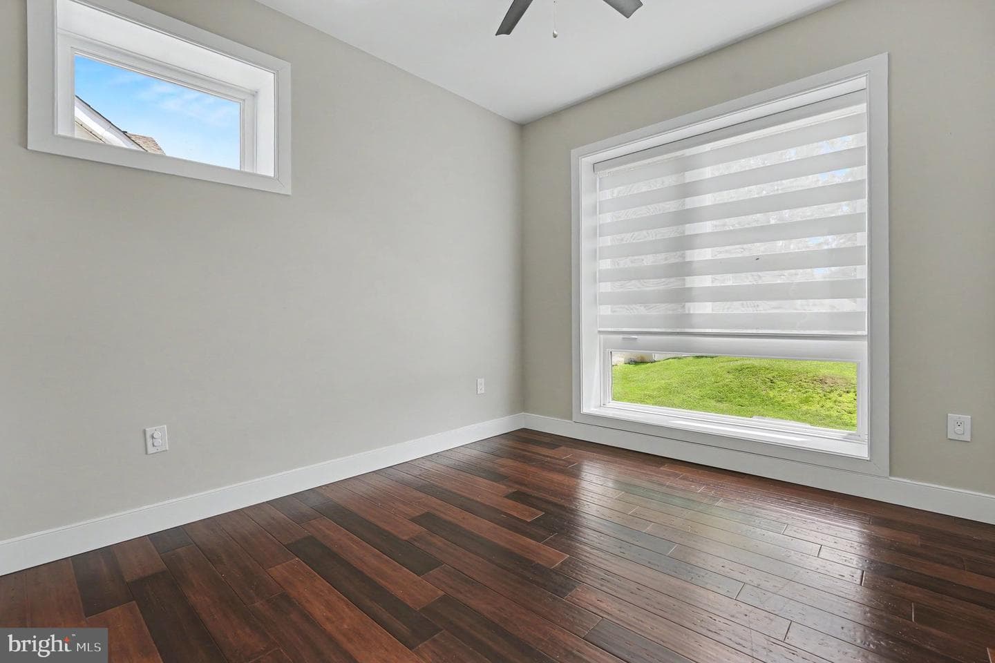 480 Evergreen Avenue photo 20
