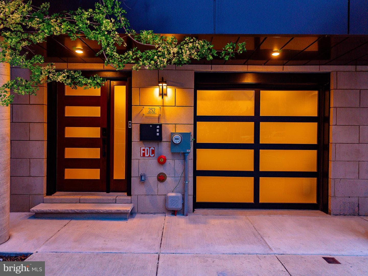 252 Gates Street, Philadelphia