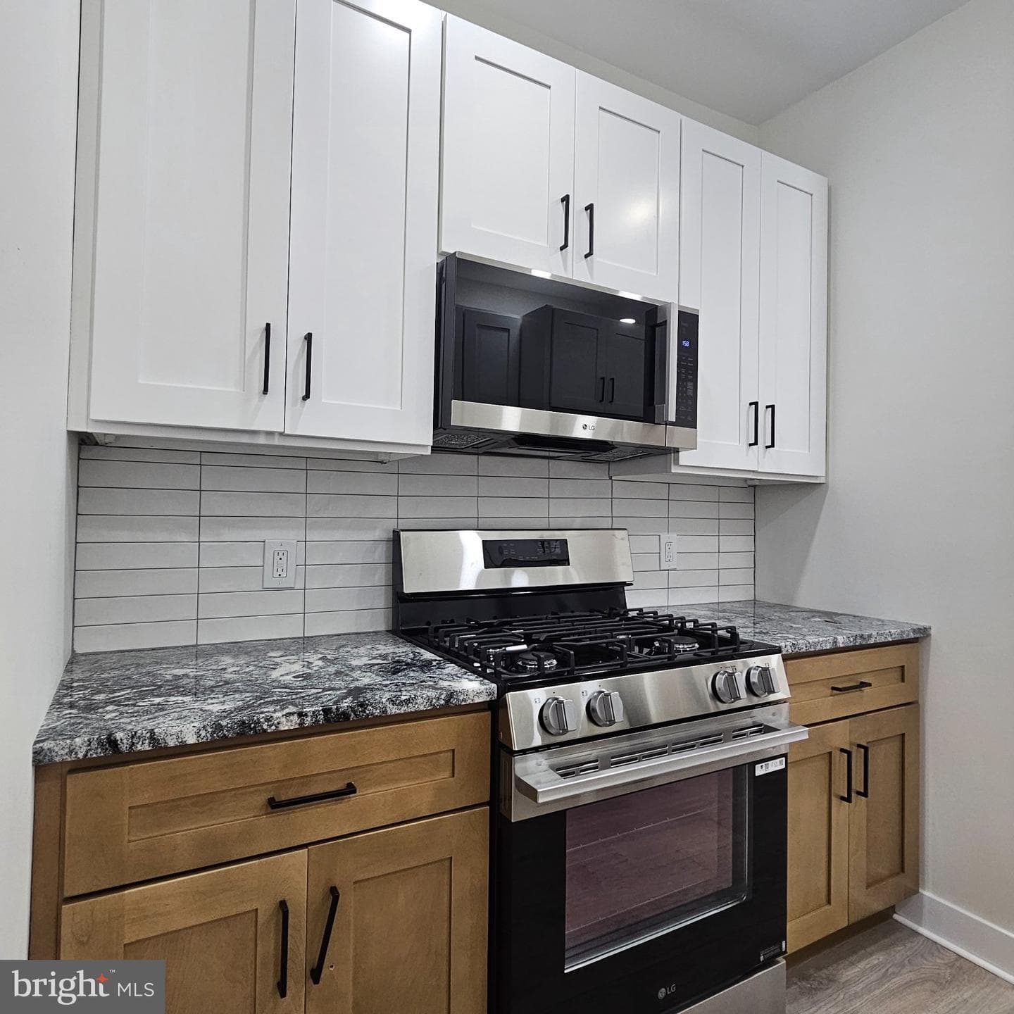 4440 N Chadwick Street photo 3
