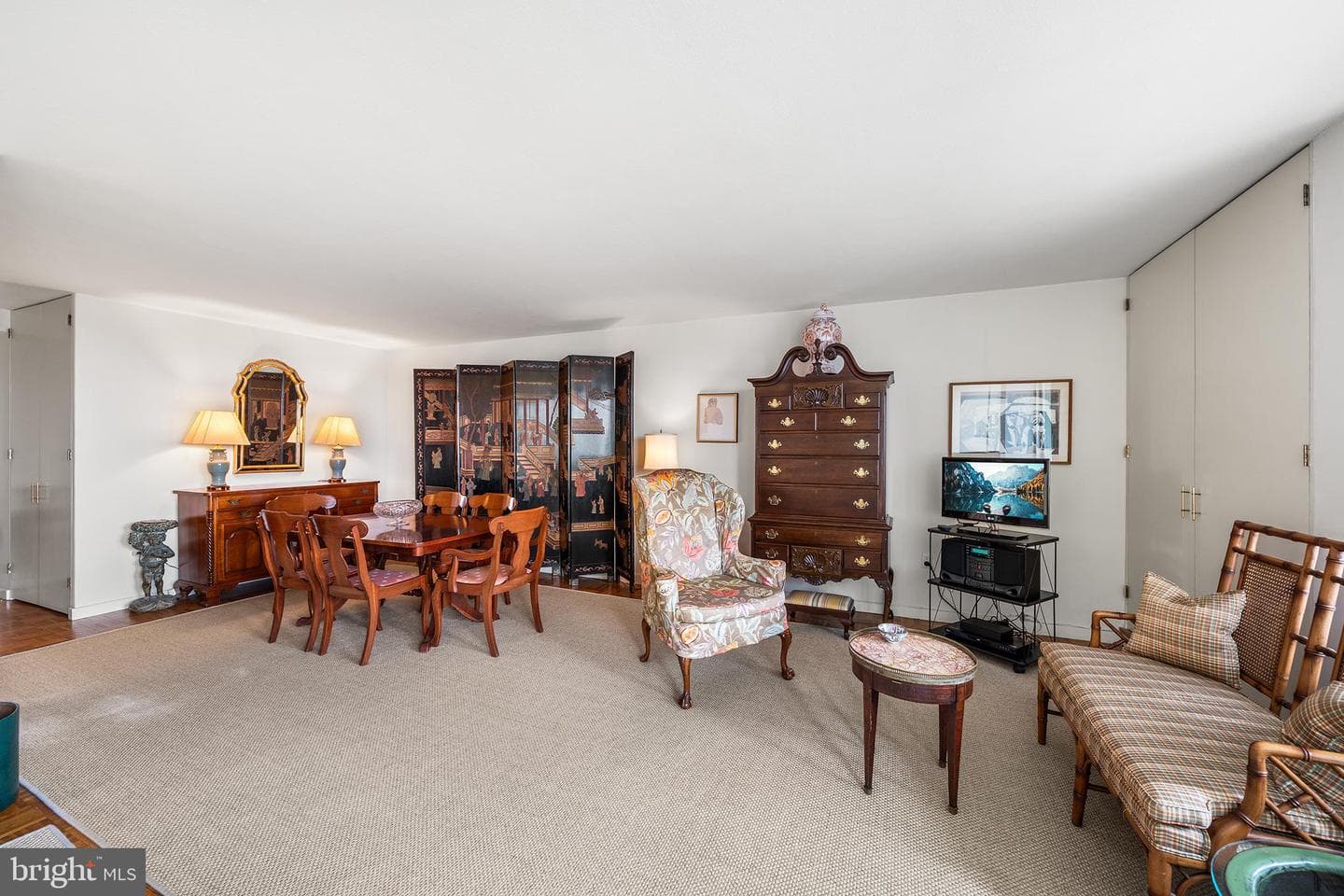 604 S Washington Square #1905 photo 13