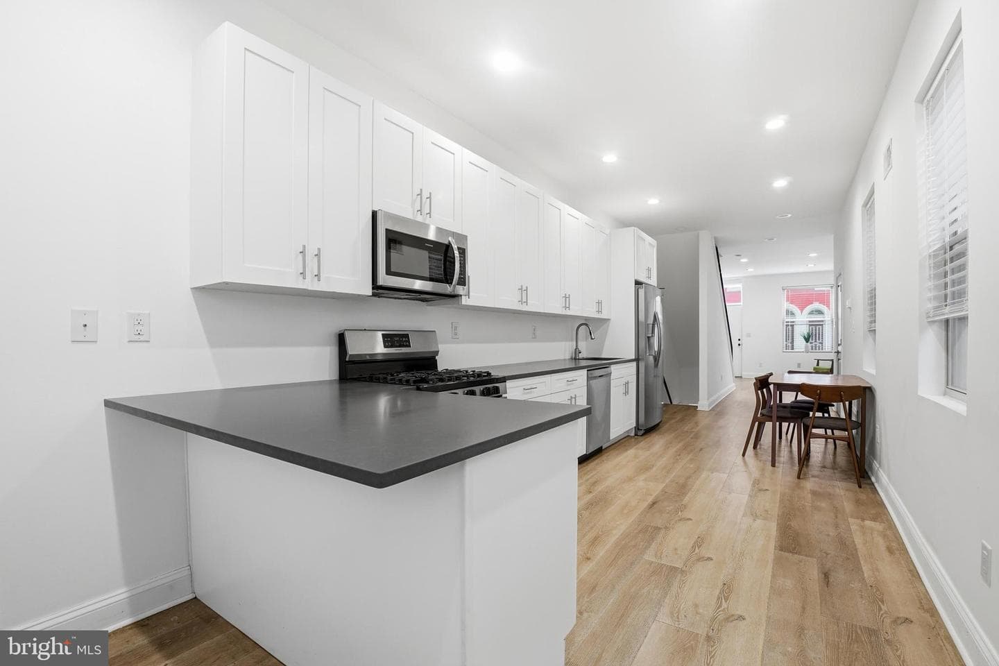 1807 Wylie Street photo 9
