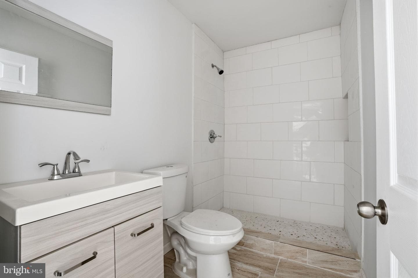1928 W Carey Street photo 16