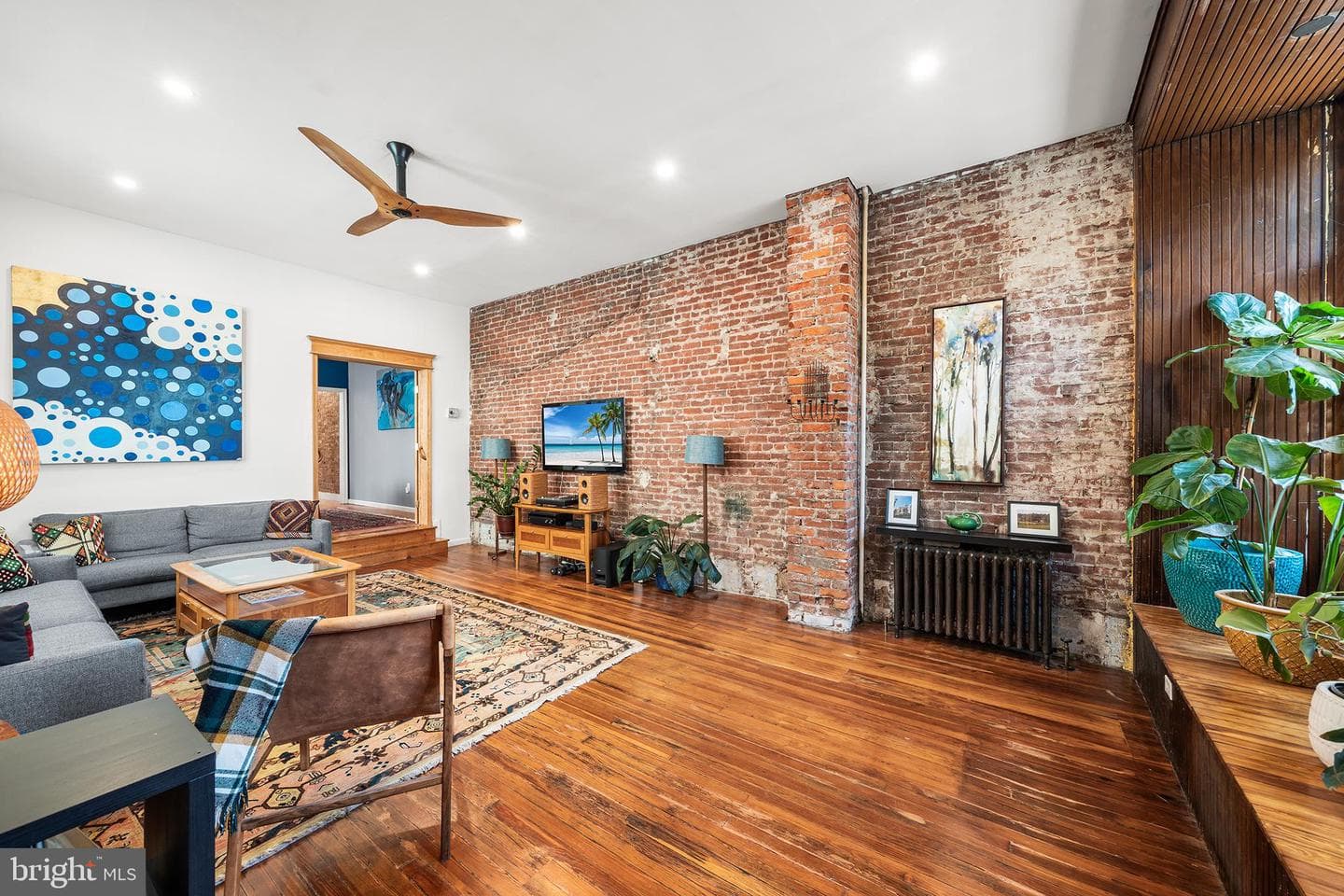 1219 Marlborough Street photo 4