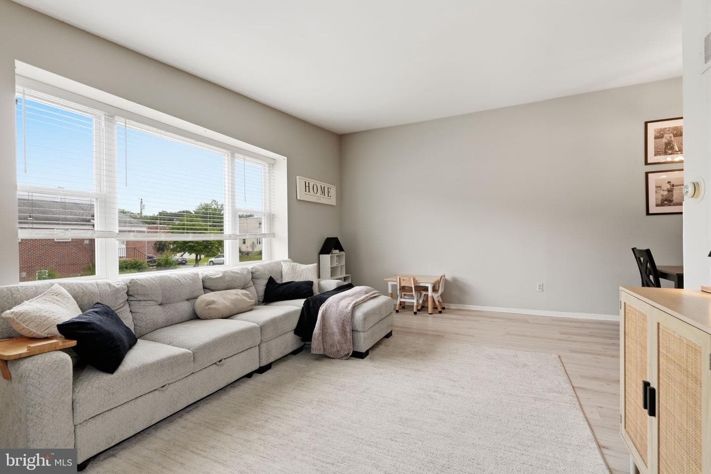 8206 Burholme Avenue photo 4