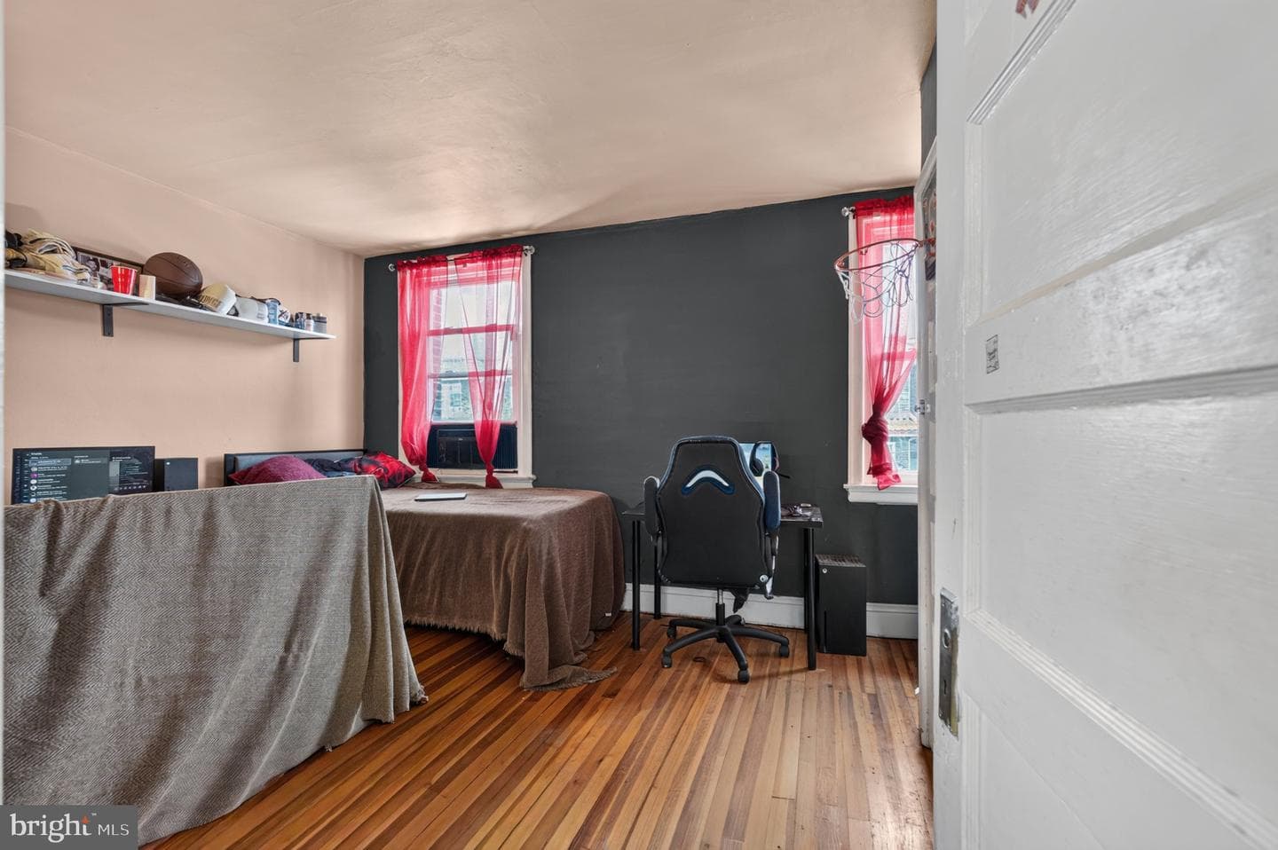 226 W Laveer Street photo 18
