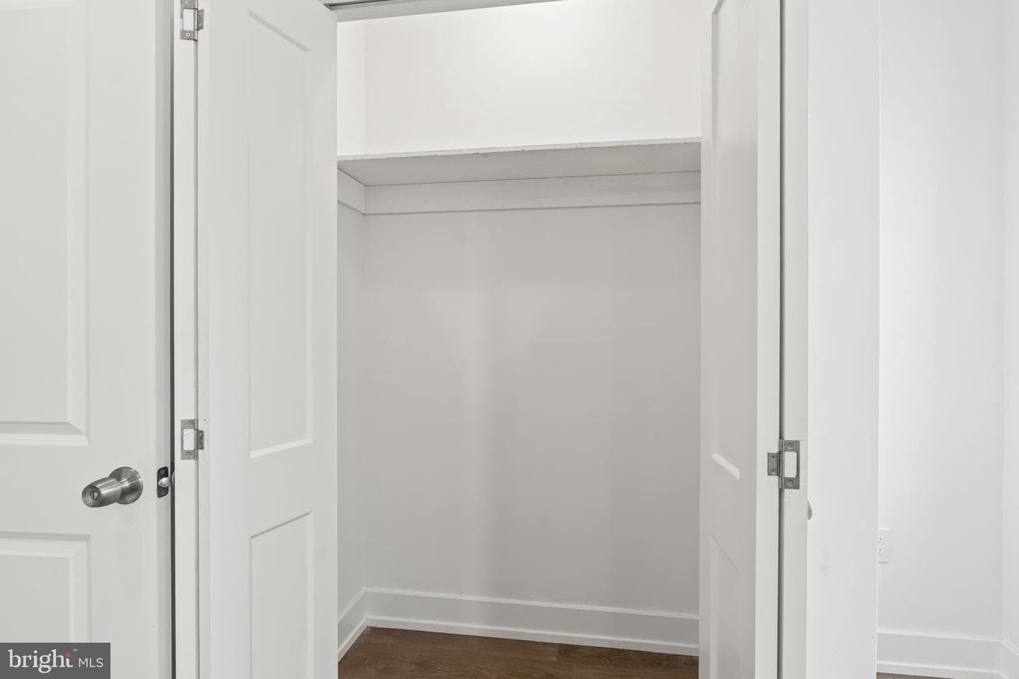 1455 N Dover Street N photo 12