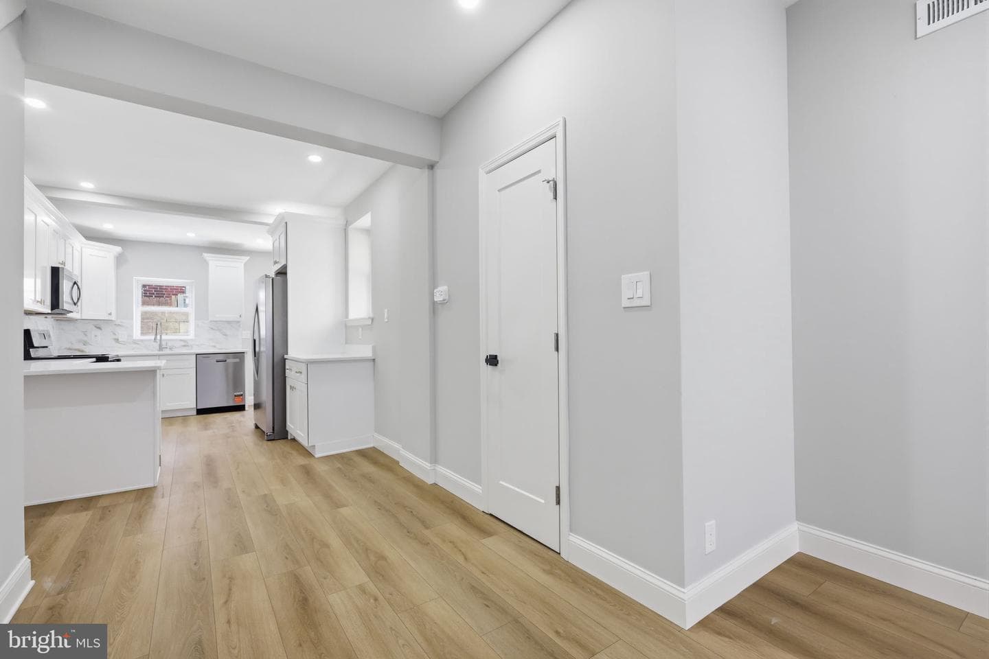 1716 S Chadwick Street photo 13